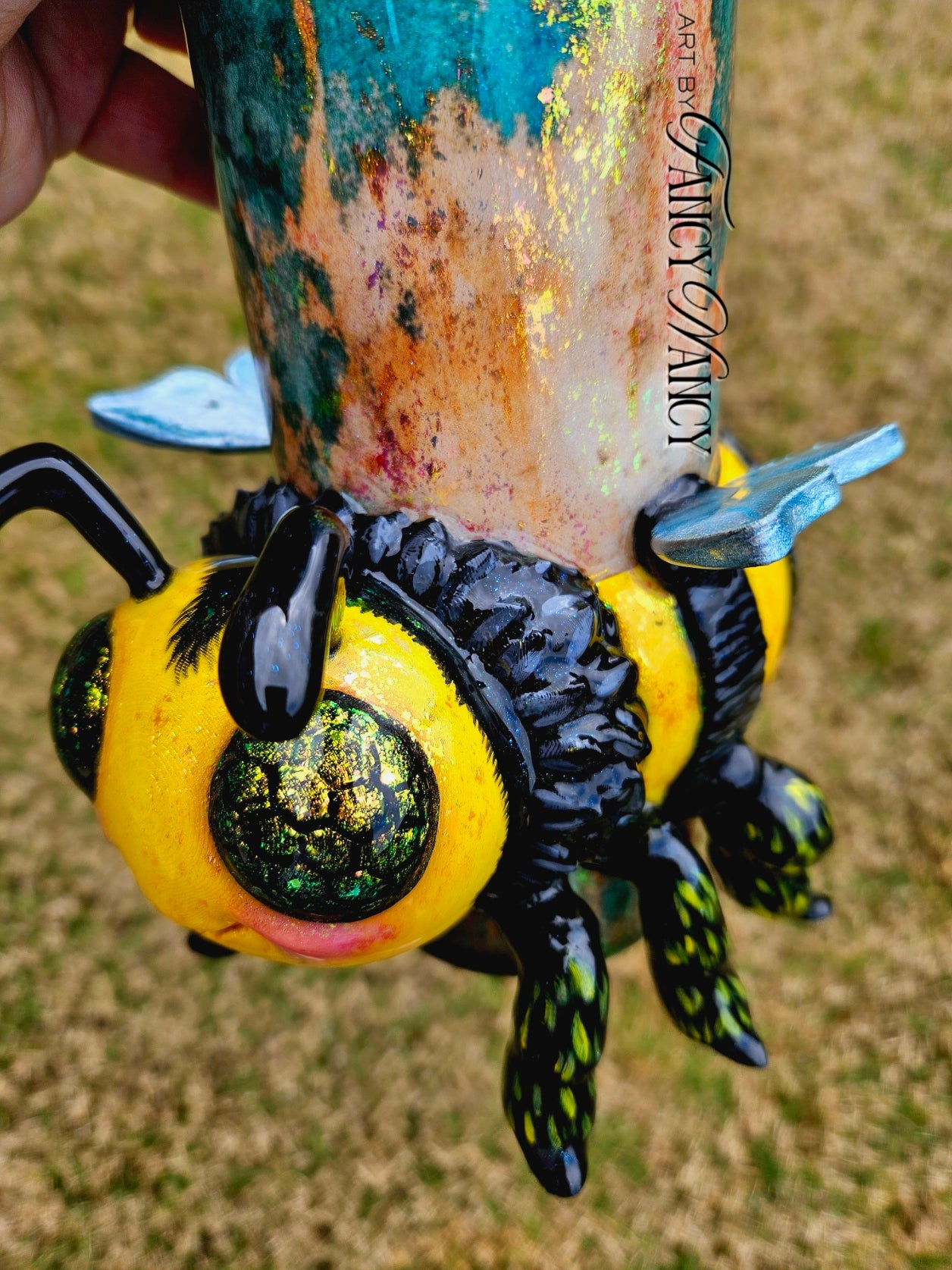 Cute 3D bee tumbler 30oz