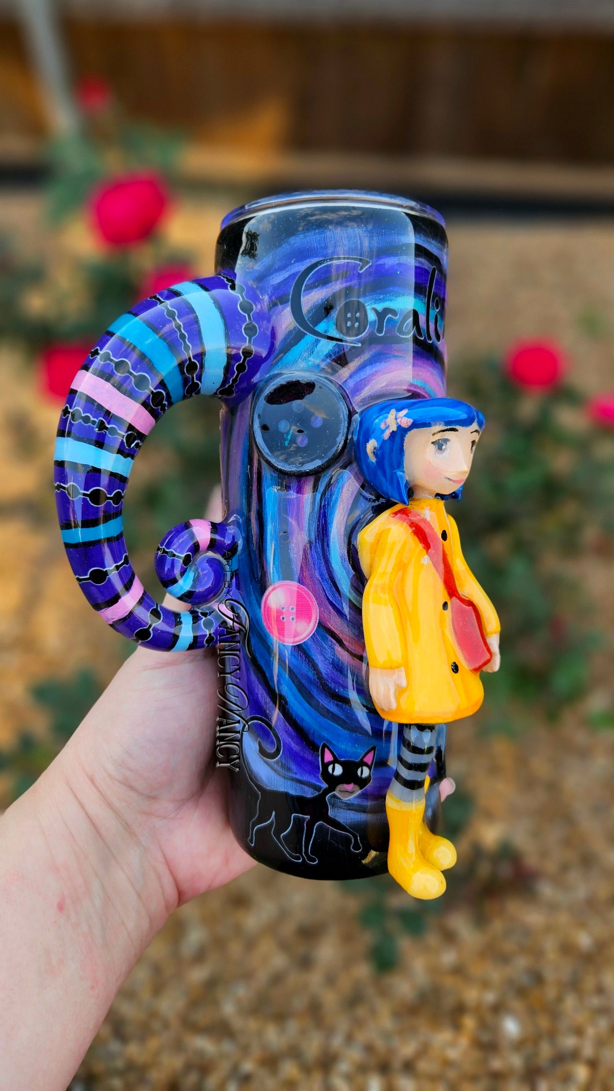 Button girl 20oz