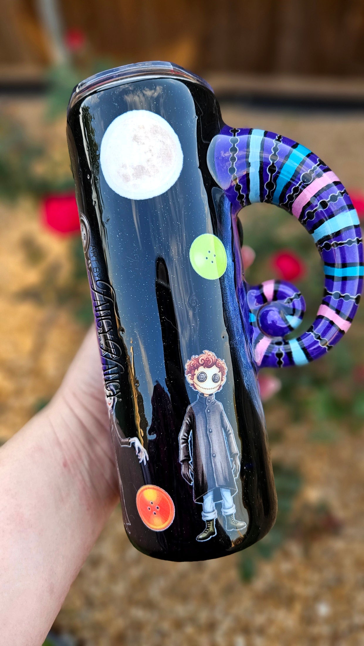 Button girl 20oz