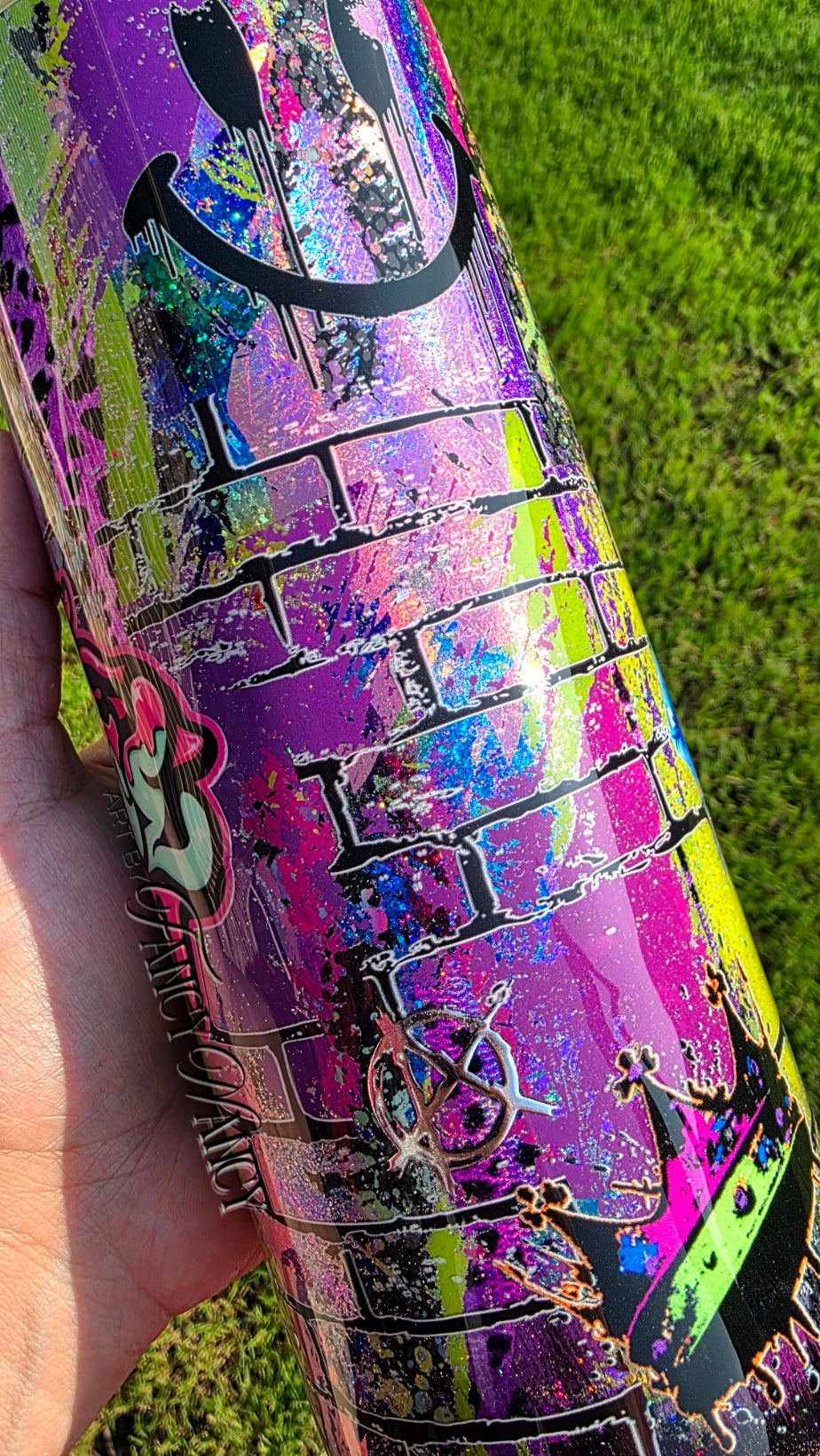 Graffiti 1- 30oz
