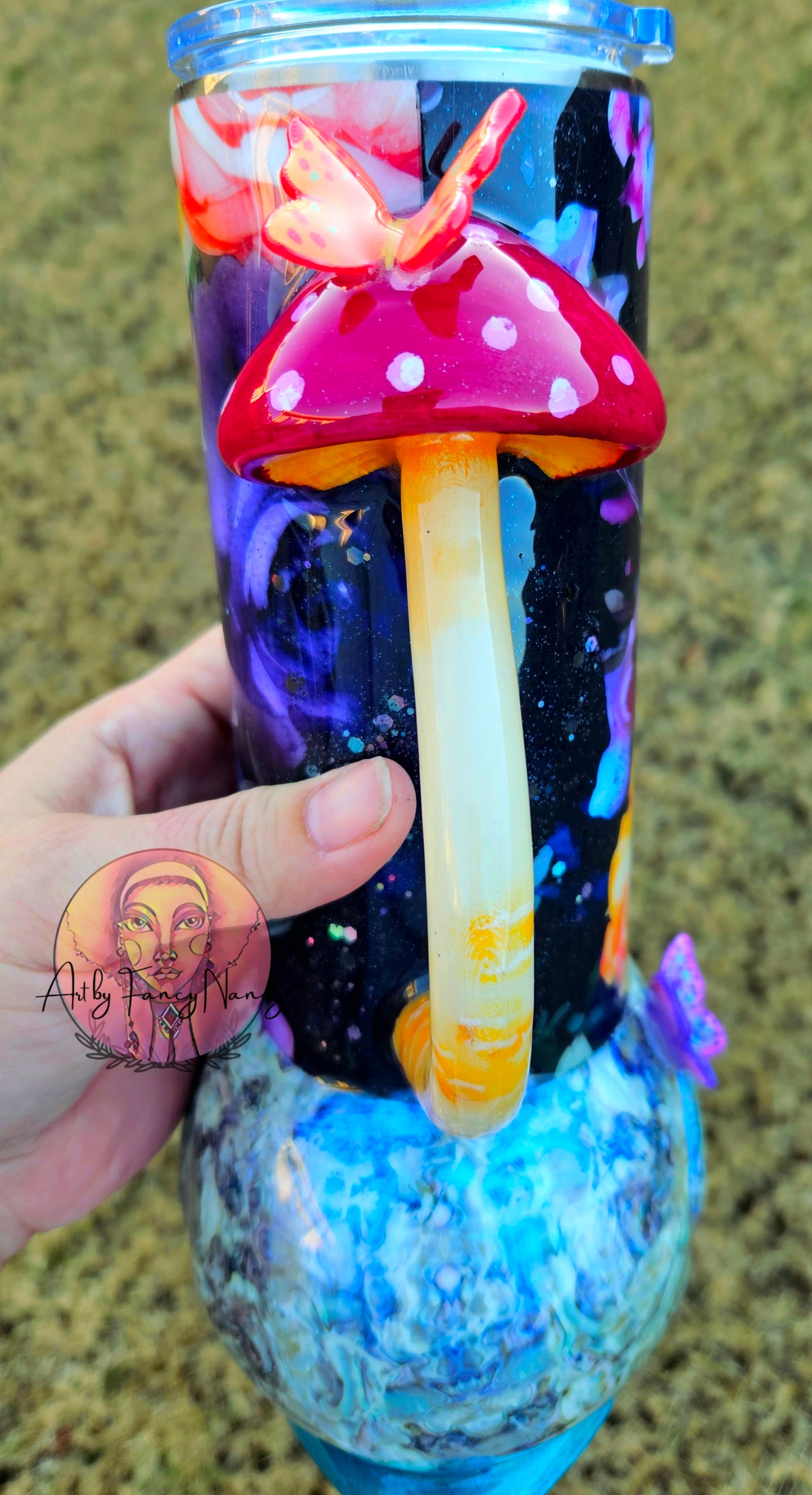 Spring snail tumbler 32oz