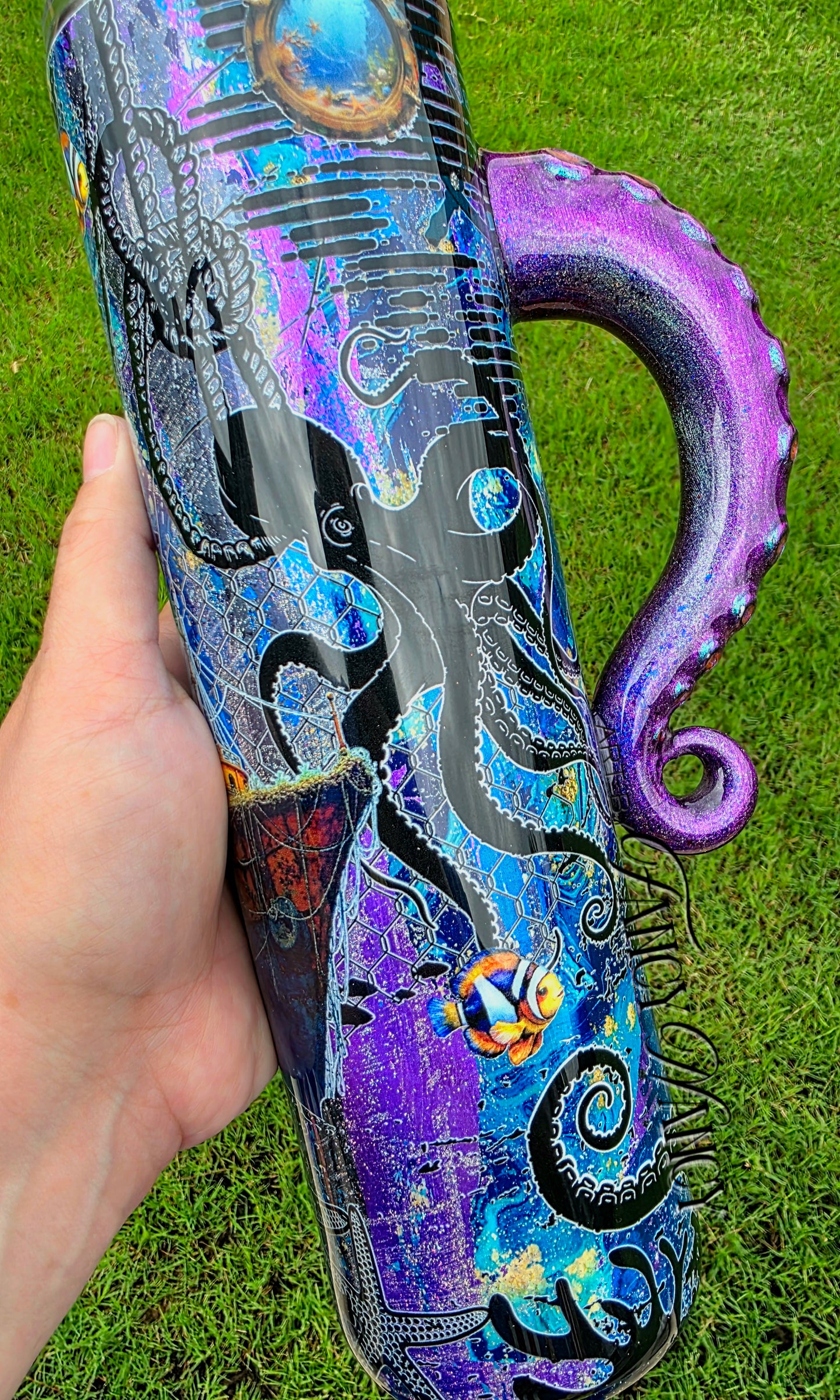 Dark sea tumbler 35oz